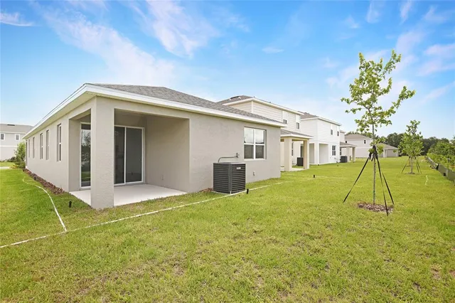 $293,950 | 804 Lake Dell Drive, Dundee, FL 33838