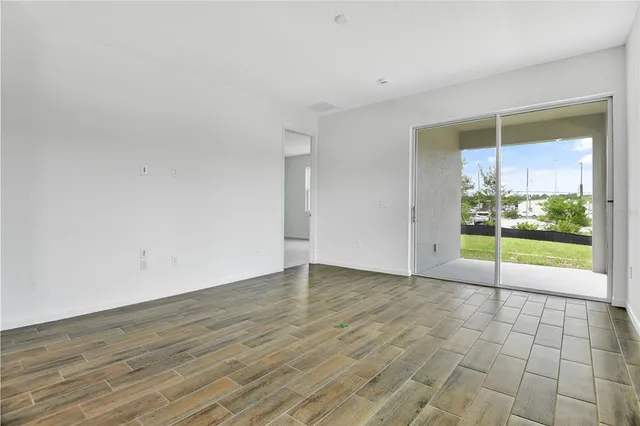 $293,950 | 804 Lake Dell Drive, Dundee, FL 33838