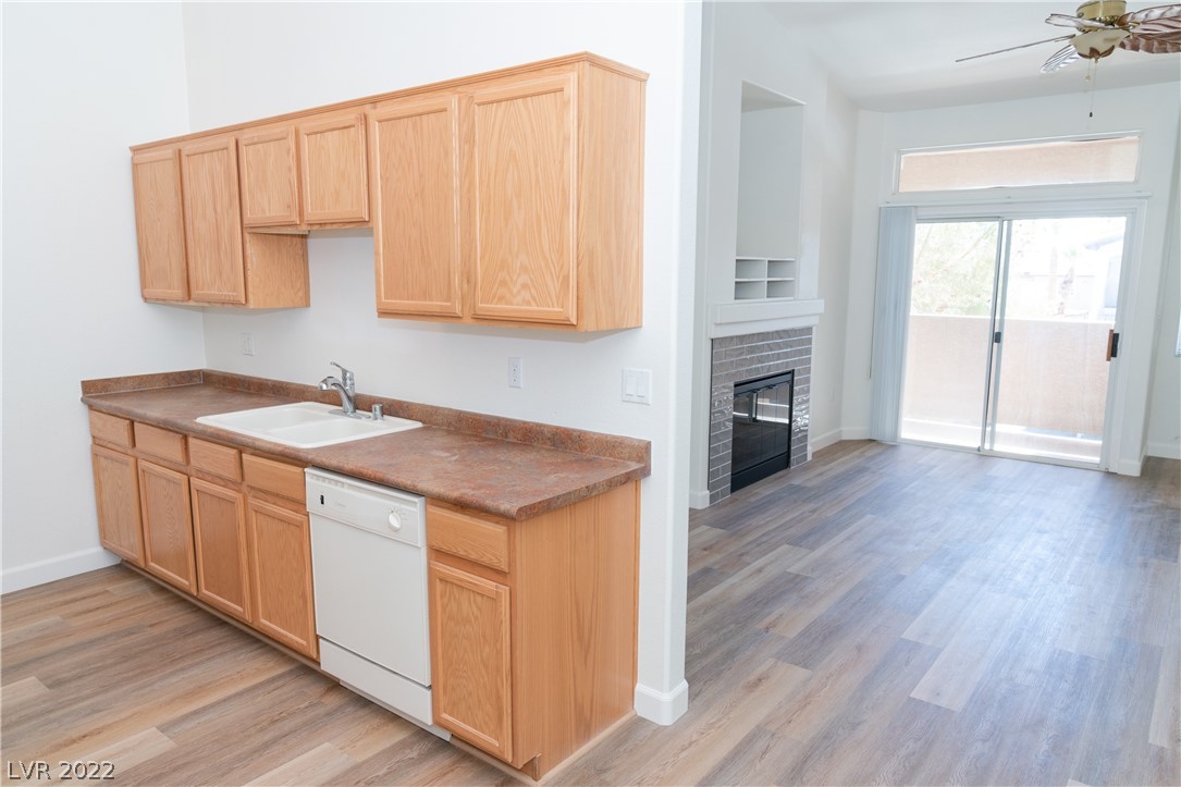 2305 West Horizon Ridge Parkway, Unit 624 Henderson, NV 89052 - Photo 12 of 33