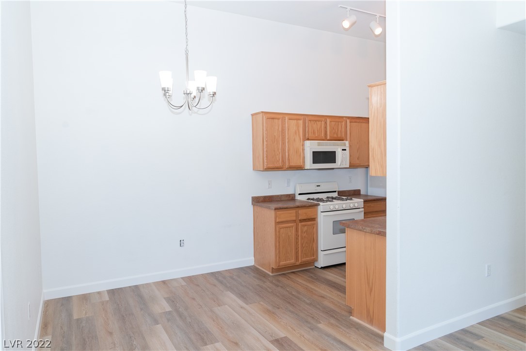 2305 West Horizon Ridge Parkway, Unit 624 Henderson, NV 89052 - Photo 9 of 33