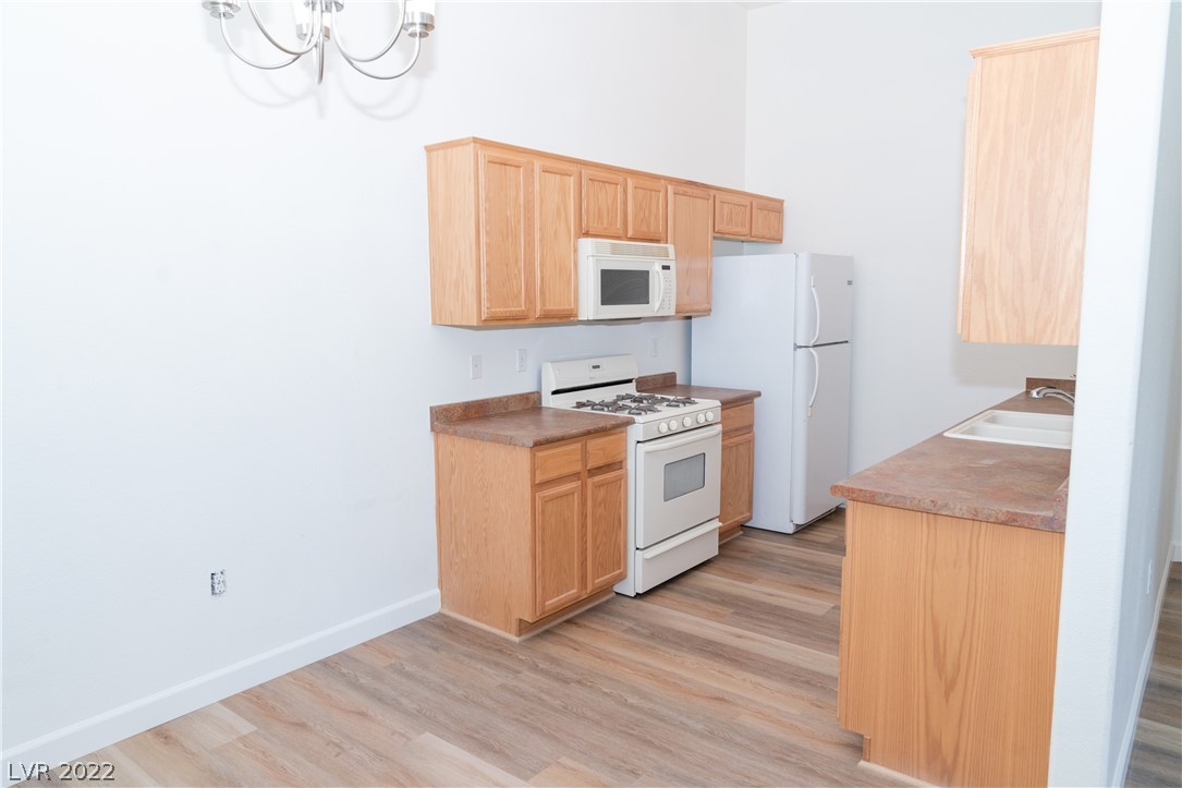 2305 West Horizon Ridge Parkway, Unit 624 Henderson, NV 89052 - Photo 10 of 33