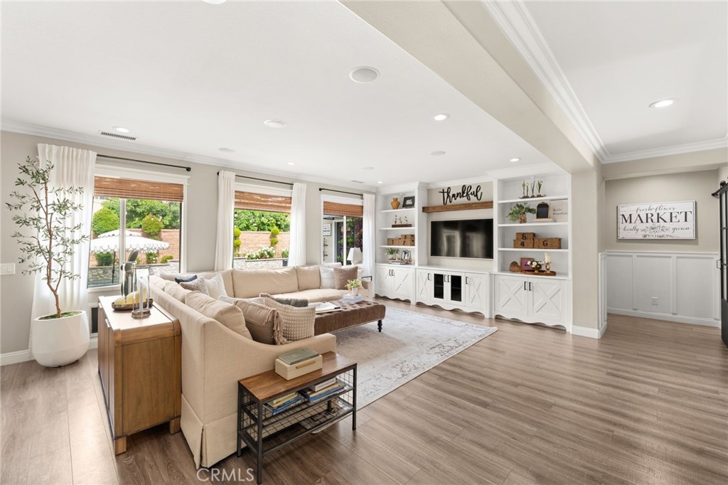 12492 Poinsetta Drive Riverside, CA 92503 - Photo 8 of 50