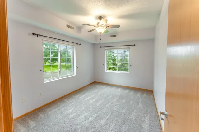 $197,000 | 1590 Parkwood Drive, Unit 102, Woodbury, MN 55125