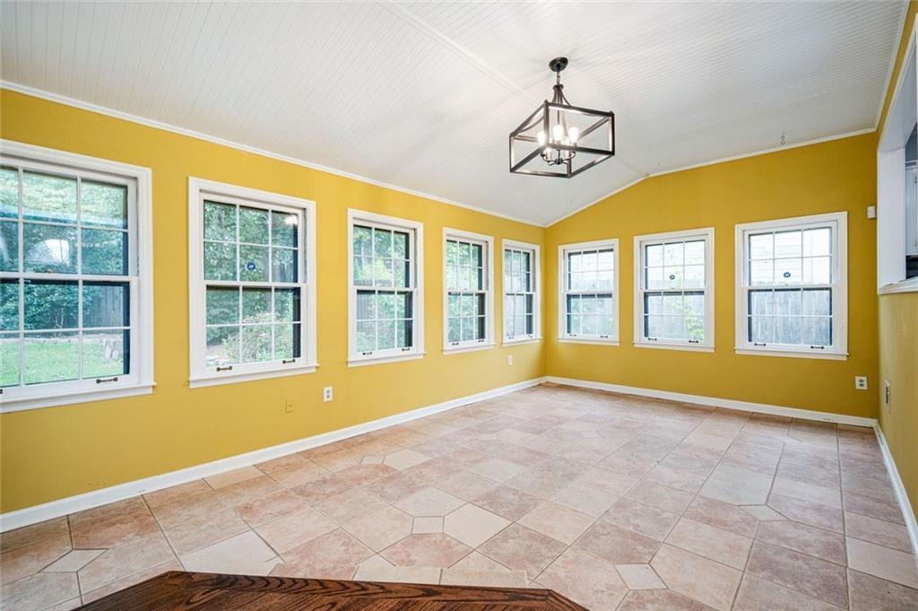 983 Bridgegate Drive Northeast Marietta, GA 30068 - Photo 17 of 34