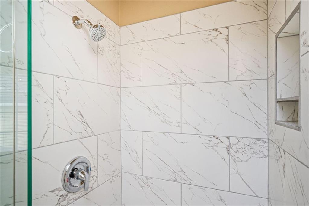 983 Bridgegate Drive Northeast Marietta, GA 30068 - Photo 32 of 34