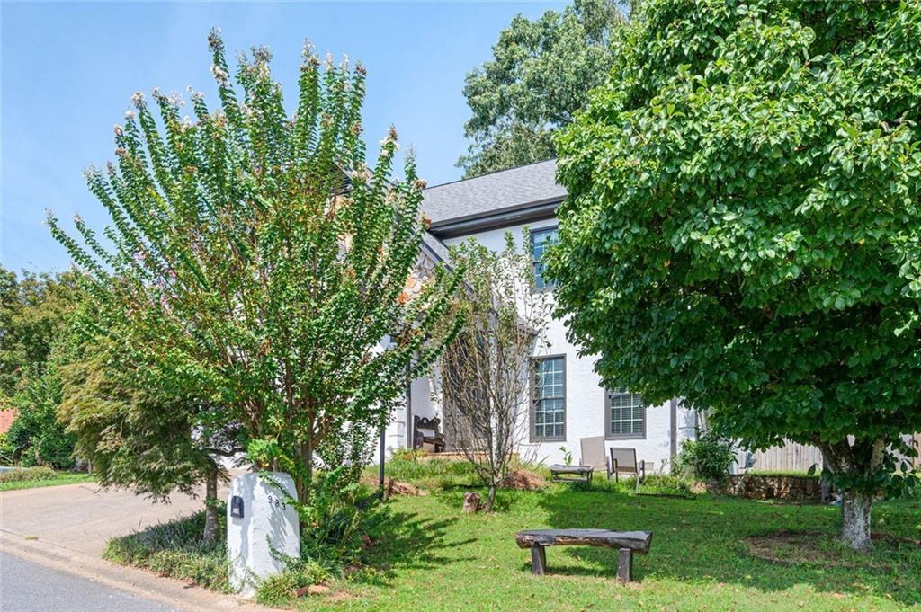 983 Bridgegate Drive Northeast Marietta, GA 30068 - Photo 4 of 34