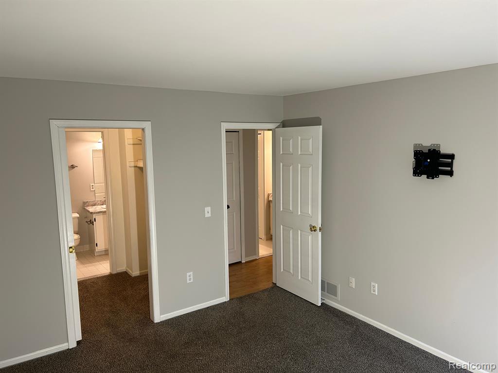 15034 Riverside Drive Sterling Heights, MI 48313 - Photo 16 of 18 Gallery Image 16