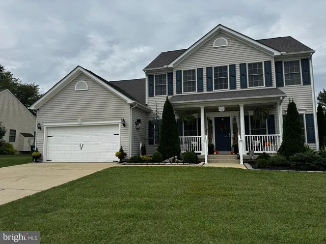 $460,000 | 212 Nugent Loop, Smyrna, DE 19977