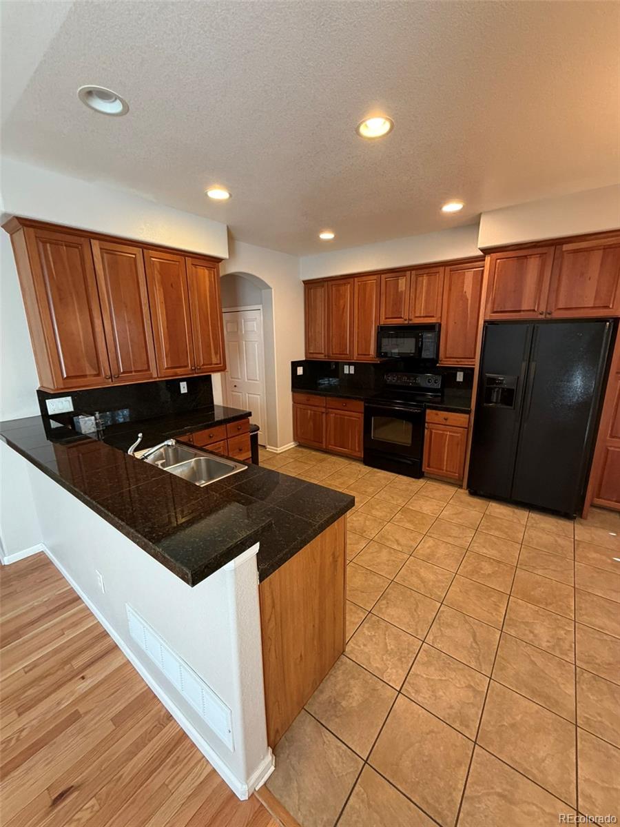 203 Oneida Court Denver, CO 80220 - Photo 4 of 26
