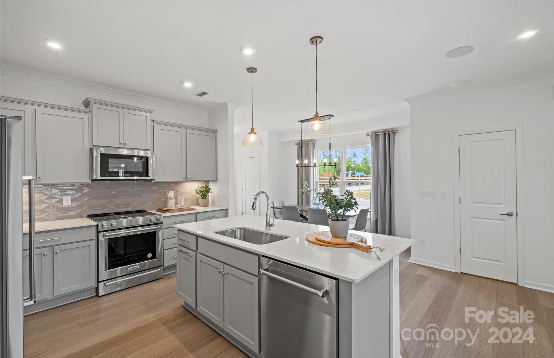 13159 Rover Street, Unit 213 Charlotte, NC 28273 - Photo 10 of 36 Gallery Image 10