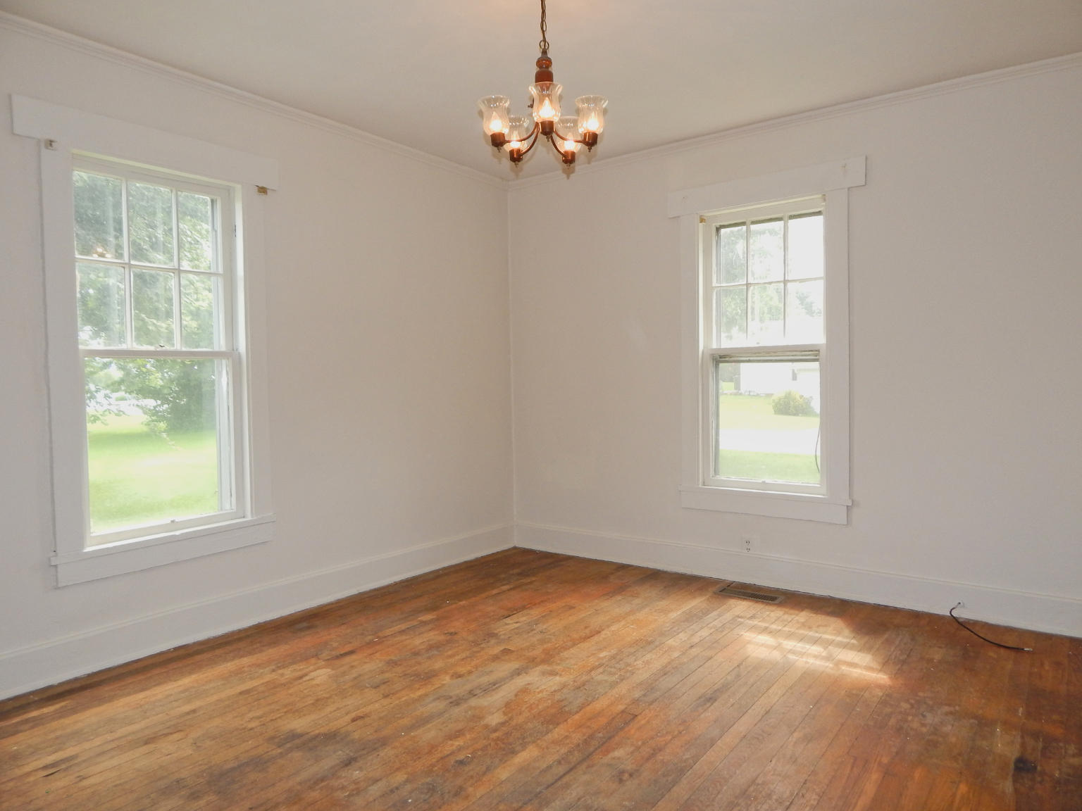 5100 Schubert Road Knoxville, TN 37912 - Photo 9 of 13 DSCN3244_lzn