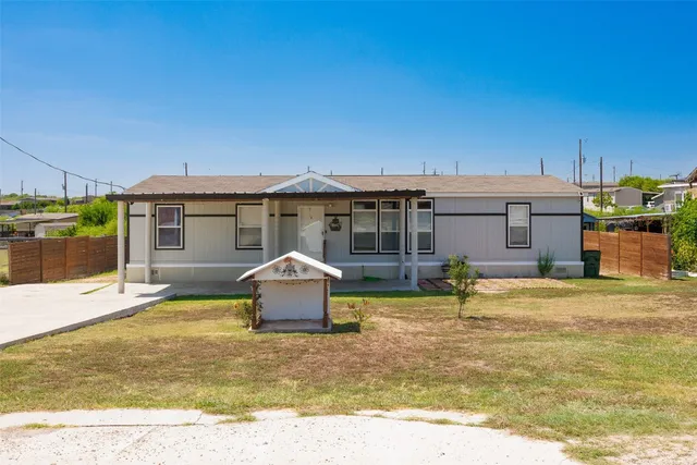 $225,000 | 595 Tahoe Drive, Kyle, TX 78640