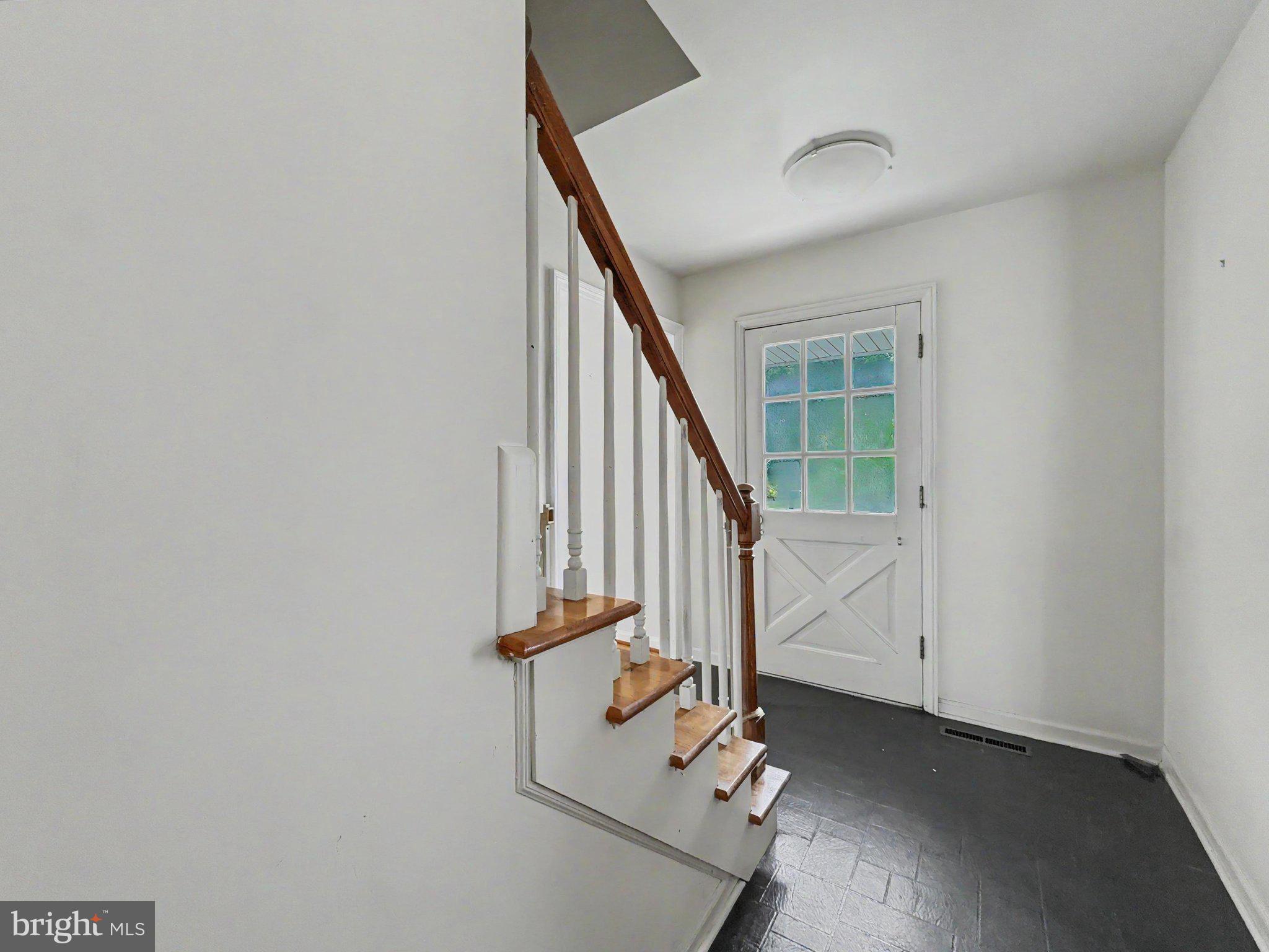 1318 Denby Road Baltimore, MD 21286 - Photo 4 of 41