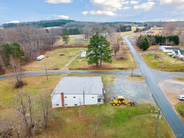 $199,900 | 3628 Brights Road, Pittsville, VA 24139