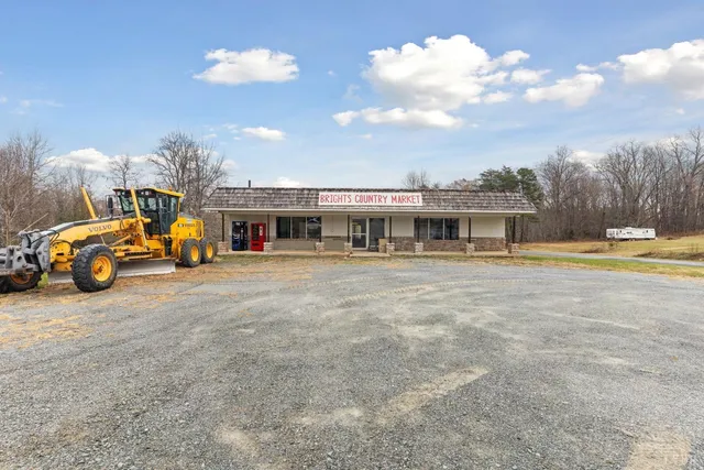 $199,900 | 3628 Brights Road, Pittsville, VA 24139