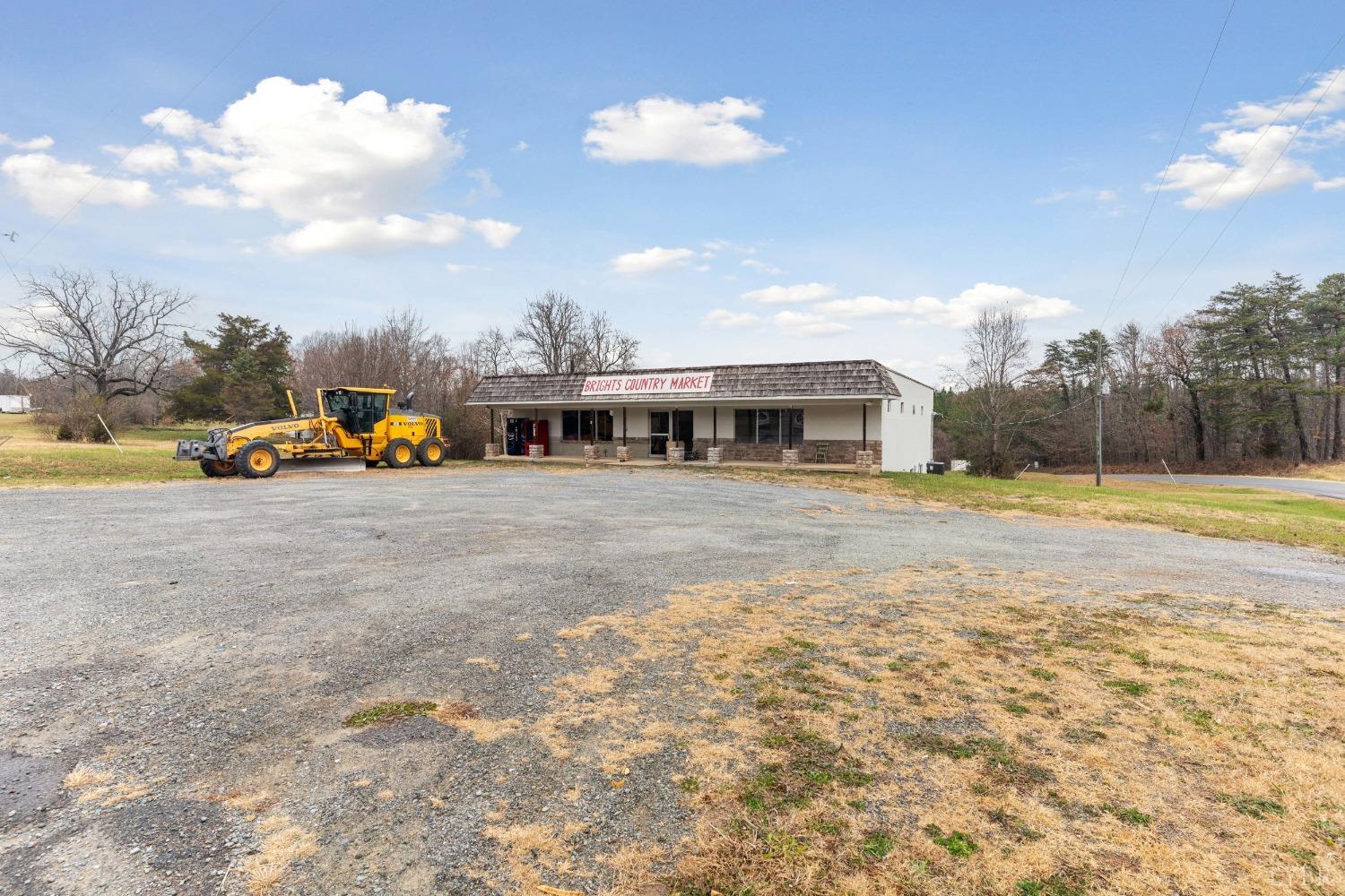 3628 Brights Road Pittsville, VA 24139 - Photo 10 of 63