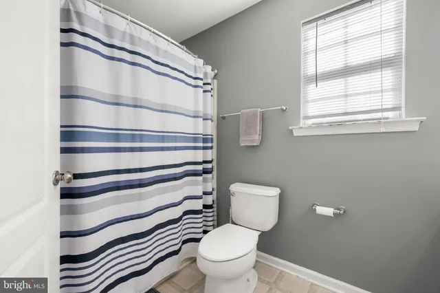 $295,000 | 351 Paradee Drive, Dover, DE 19904