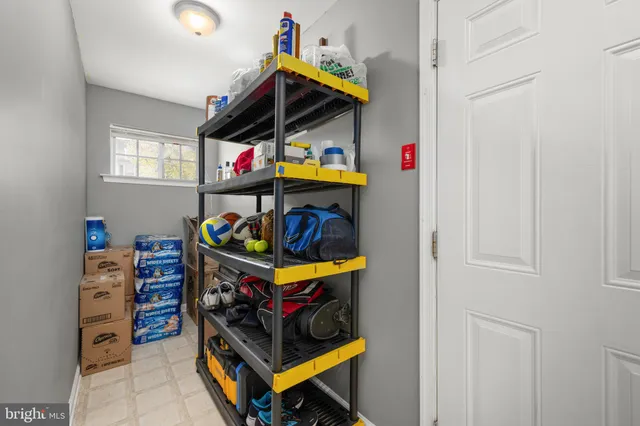 $295,000 | 351 Paradee Drive, Dover, DE 19904