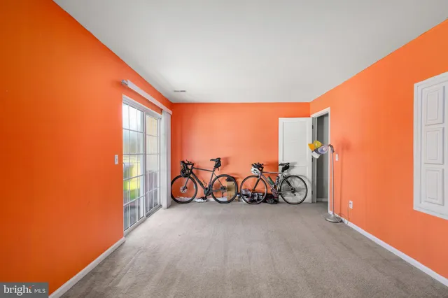 $295,000 | 351 Paradee Drive, Dover, DE 19904