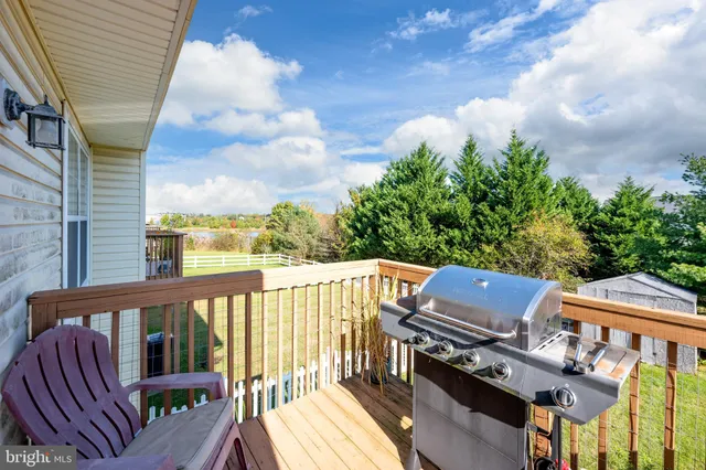 $295,000 | 351 Paradee Drive, Dover, DE 19904