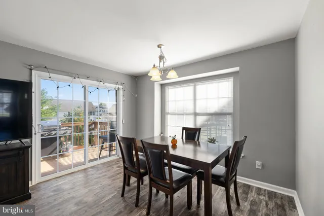 $295,000 | 351 Paradee Drive, Dover, DE 19904