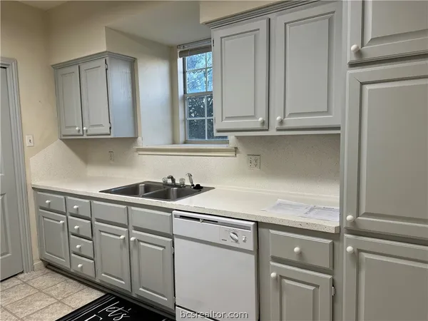 $230,000 | 400 Nagle Street, Unit 304, College Station, TX 77840