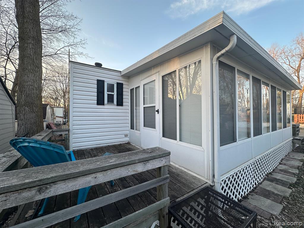 10001 Goodall Road, Unit 48 Durand, MI 48429 - Photo 4 of 16