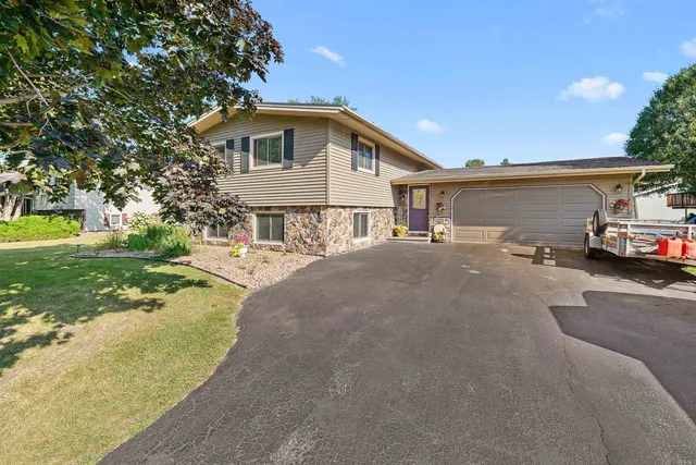 $469,000 | N8861 Mallard Lane, Taycheedah, WI 54937