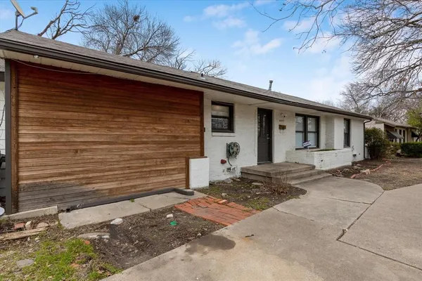 $3,995 | 4009 Anita Avenue, Fort Worth, TX 76109