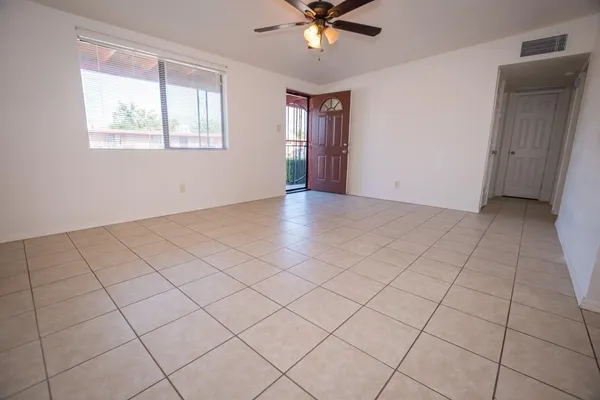 $900 | 3799 East Foothills Drive, Unit 11, Sierra Vista, AZ 85635