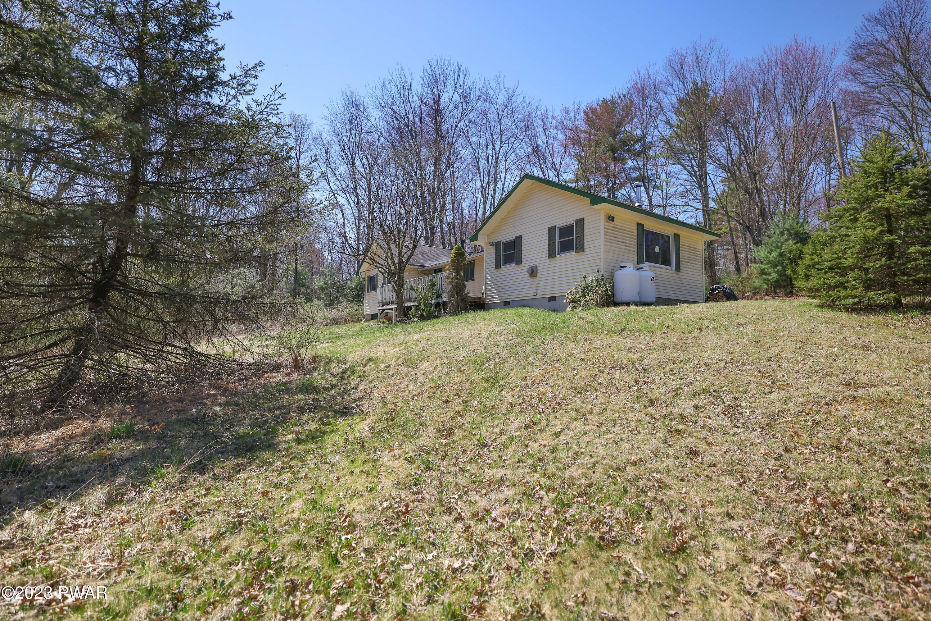 126 Meadow Ridge Acres Road Milford, PA 18337 - Photo 30 of 33 Large Yard