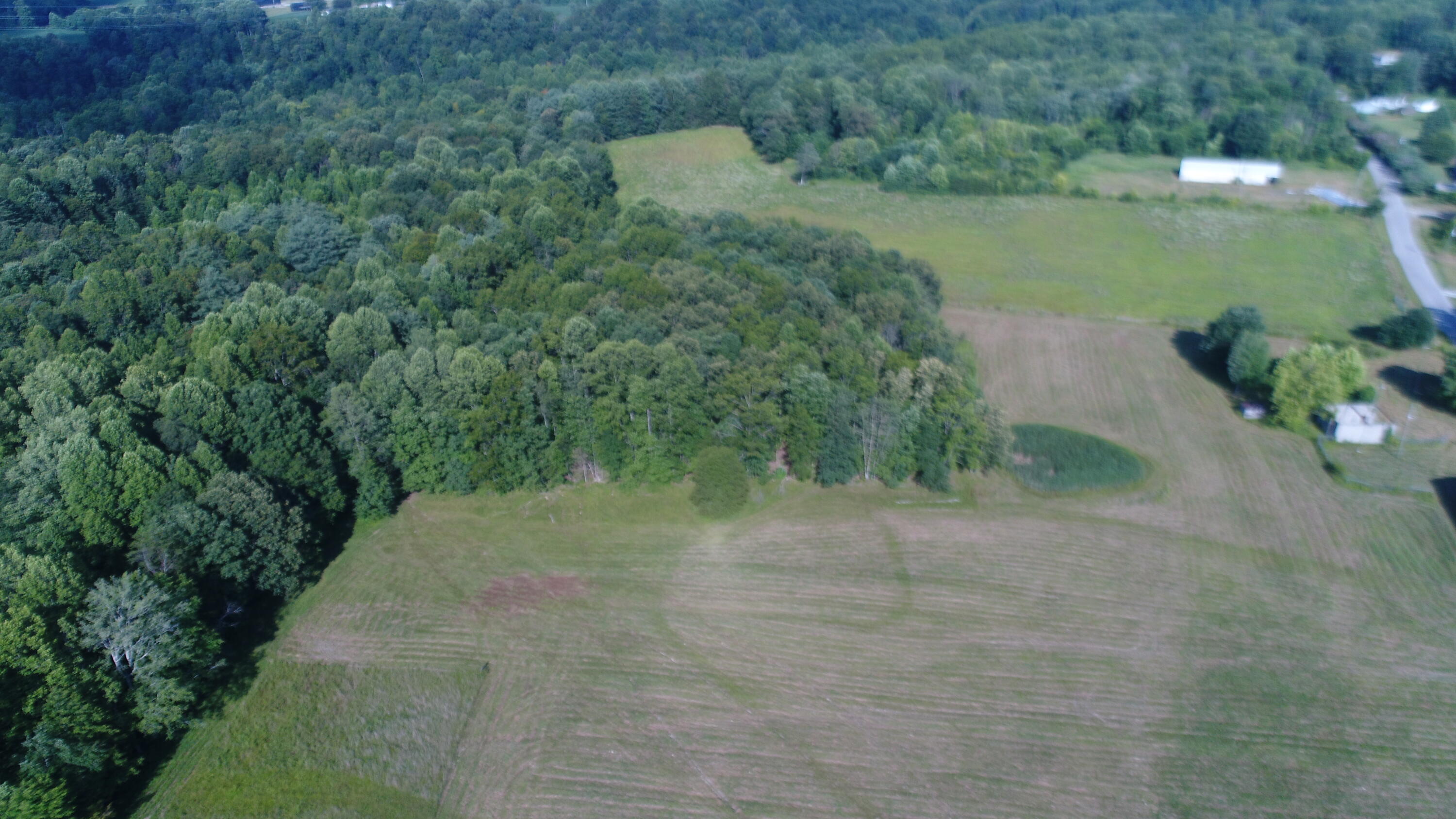 579 Singleton Road Eubank, KY 42567 - Photo 19 of 28 DJI_0287