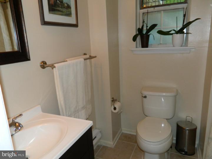 35 Spring Road Malvern, PA 19355 - Photo 9 of 23 Bathroom