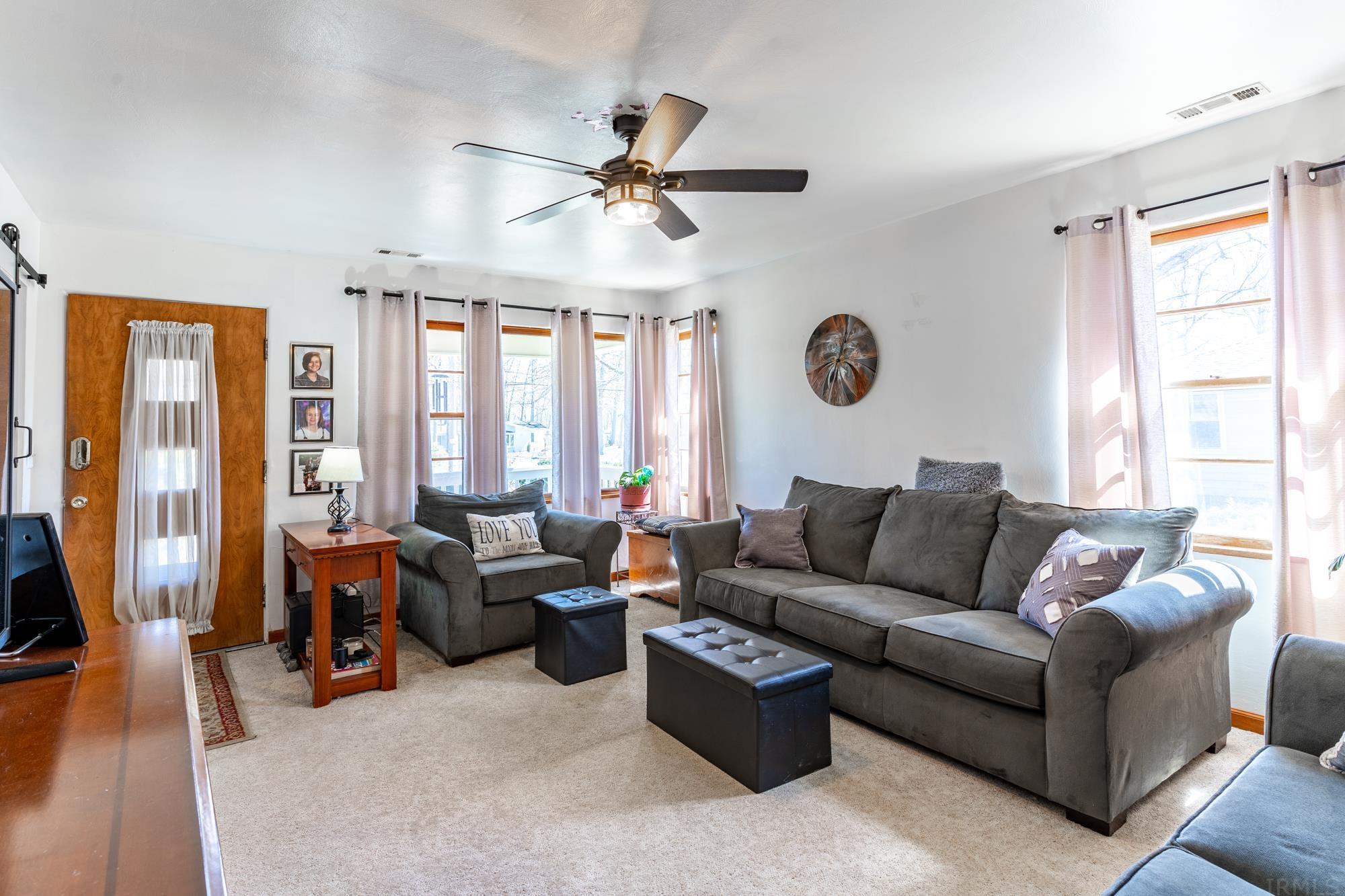 422 South Hadley Road Fort Wayne, IN 46804 - Photo 21 of 36 Gallery Image 21