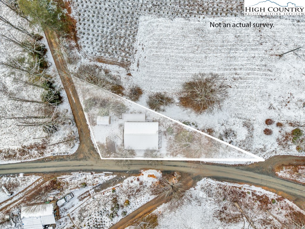 5171 Edgemont Road Collettsville, NC 28611 - Photo 16 of 21 a view of wooden floor