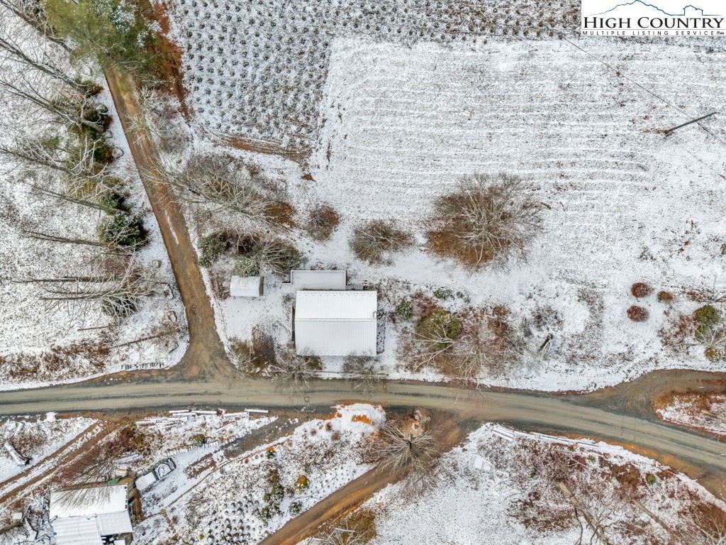 5171 Edgemont Road Collettsville, NC 28611 - Photo 18 of 21 a view of a backyard of the house