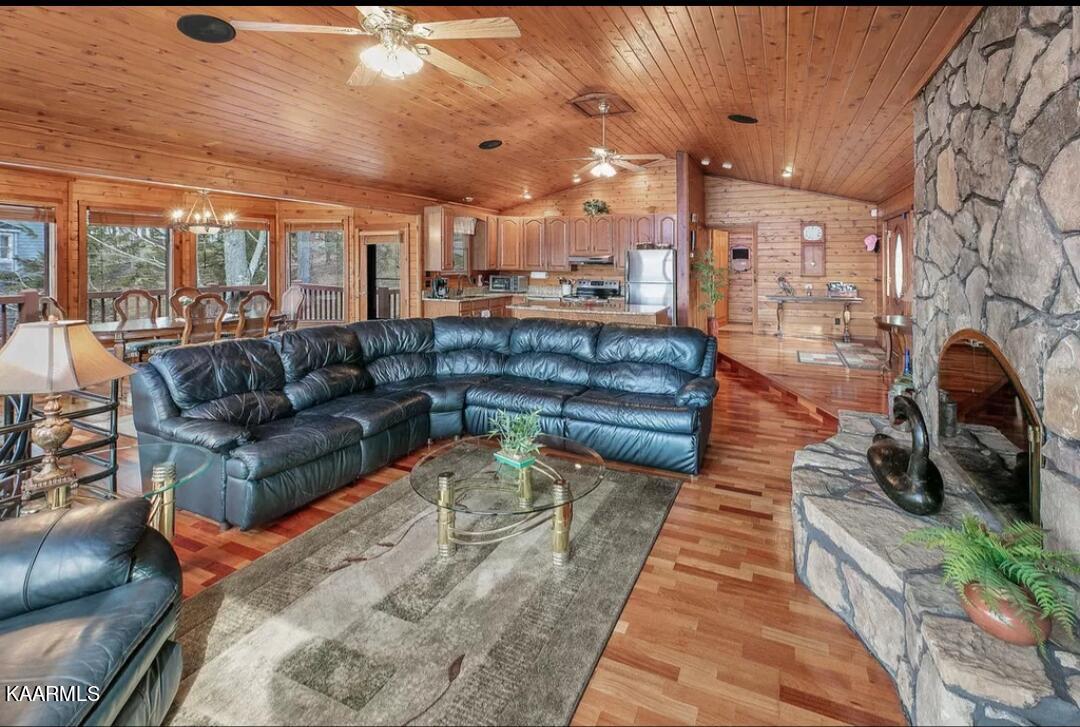 1186 Deerfield Way La Follette, TN 37766 - Photo 17 of 23 20200308_115005