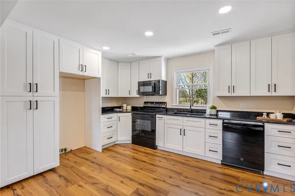 $335,000 | 10700 Quaker Road, Dinwiddie, VA 23841