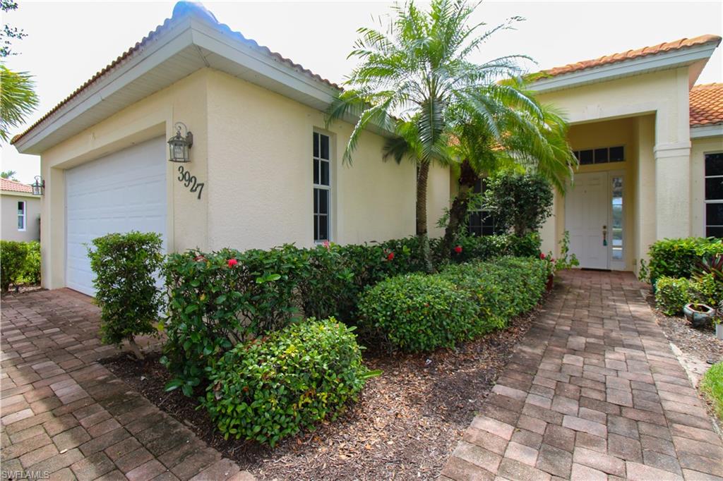 3927 Aurora Court Naples, FL 34116 - Photo 3 of 26