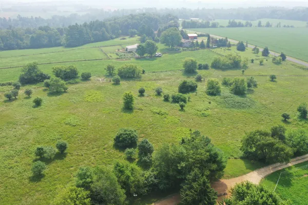 $409,900 | 9.85-acres Stevenson, Poynette, WI 53955