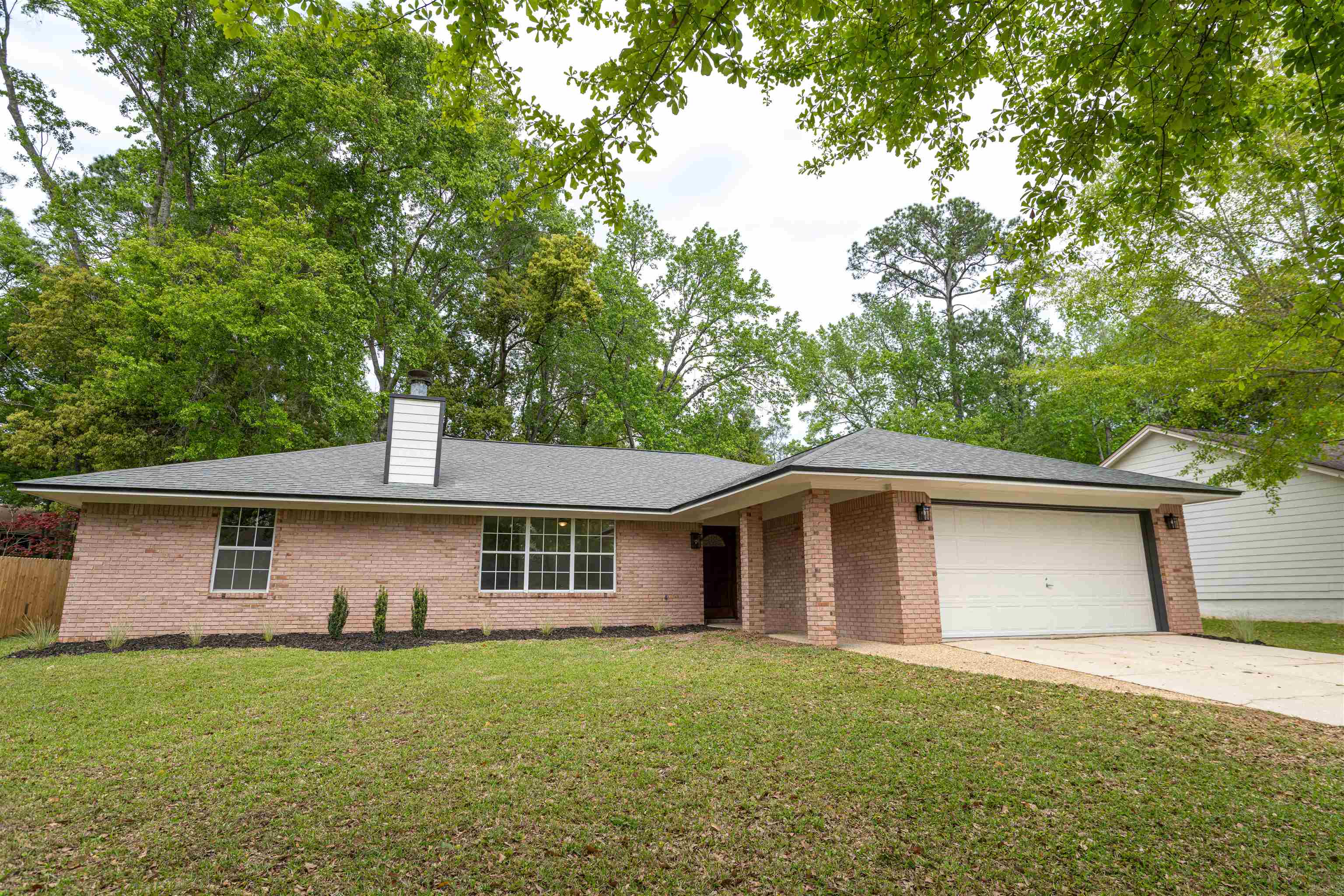 714 Riggins Road Tallahassee, FL 32308 - Photo 1 of 27