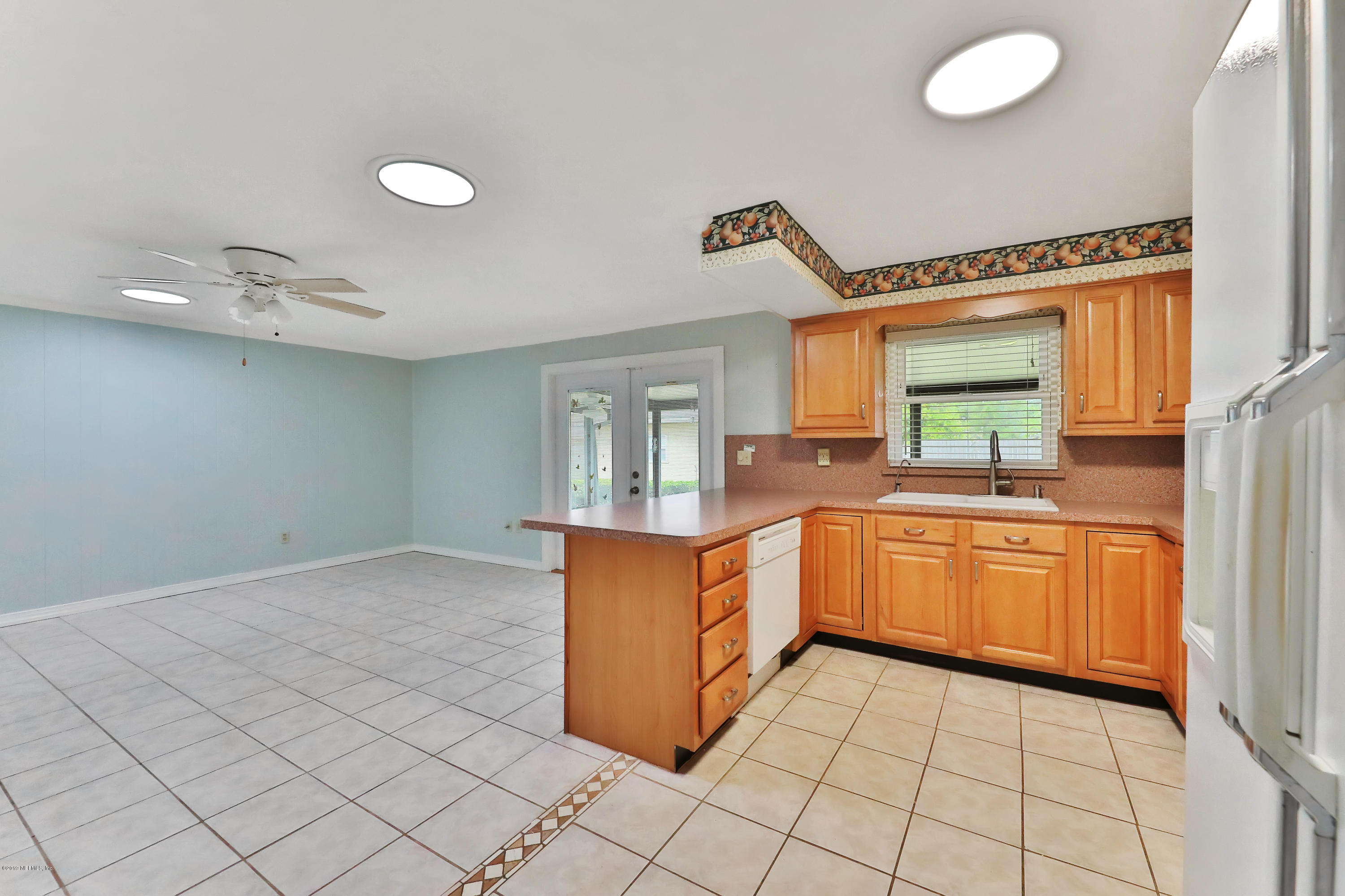 3958 Raintree Road Jacksonville, FL 32277 - Photo 16 of 26 1R4A7811