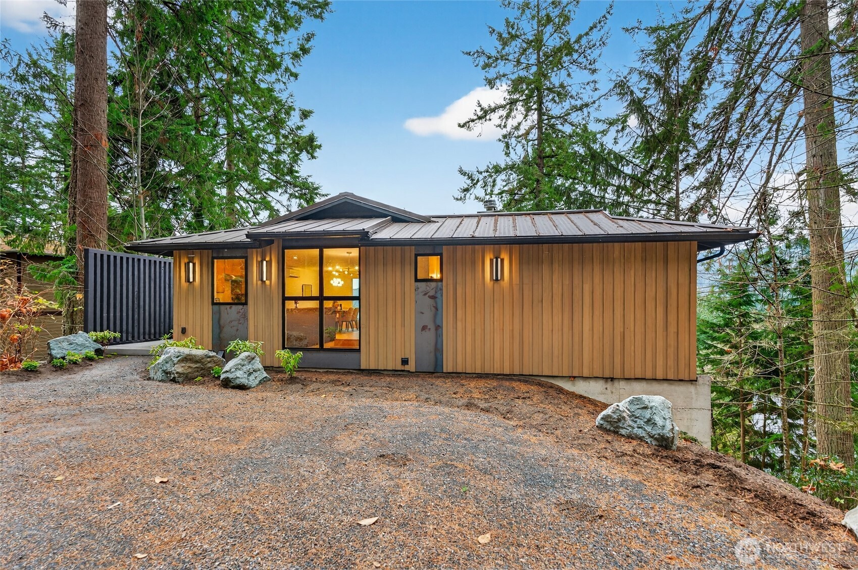 16 Southern Court Bellingham, WA 98229 - Photo 3 of 31 a front view of a house having yard