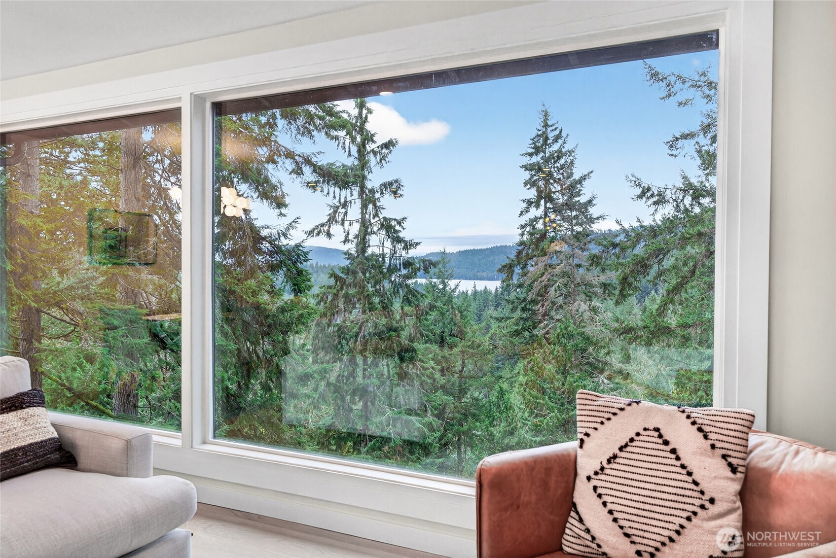 16 Southern Court Bellingham, WA 98229 - Photo 7 of 31 a view of a chair and table in balcony