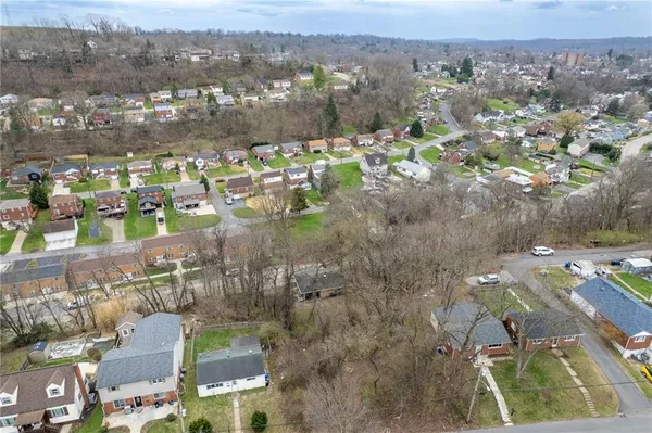 $148,888 | 1353 Bower Hill Road, Bridgeville, PA 15017