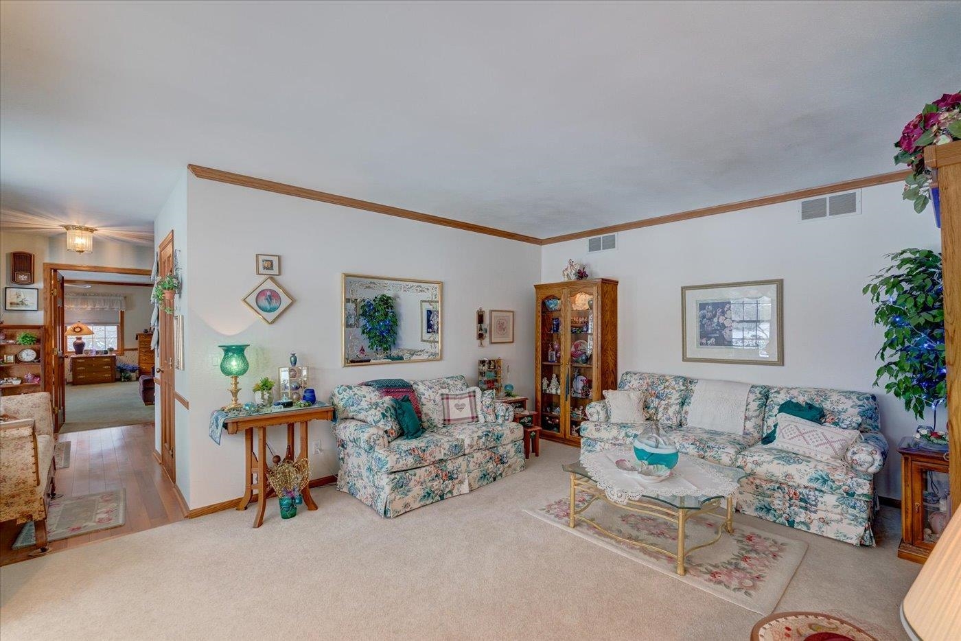 10538 West Erbe Road Blue Mounds, WI 53517 - Photo 17 of 77