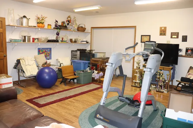 $1,100,000 | 10538 West Erbe Road, Blue Mounds, WI 53517