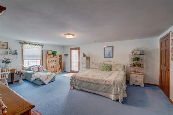 $1,075,000 | 10538 West Erbe Road, Blue Mounds, WI 53517