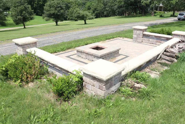 $1,100,000 | 10538 West Erbe Road, Blue Mounds, WI 53517