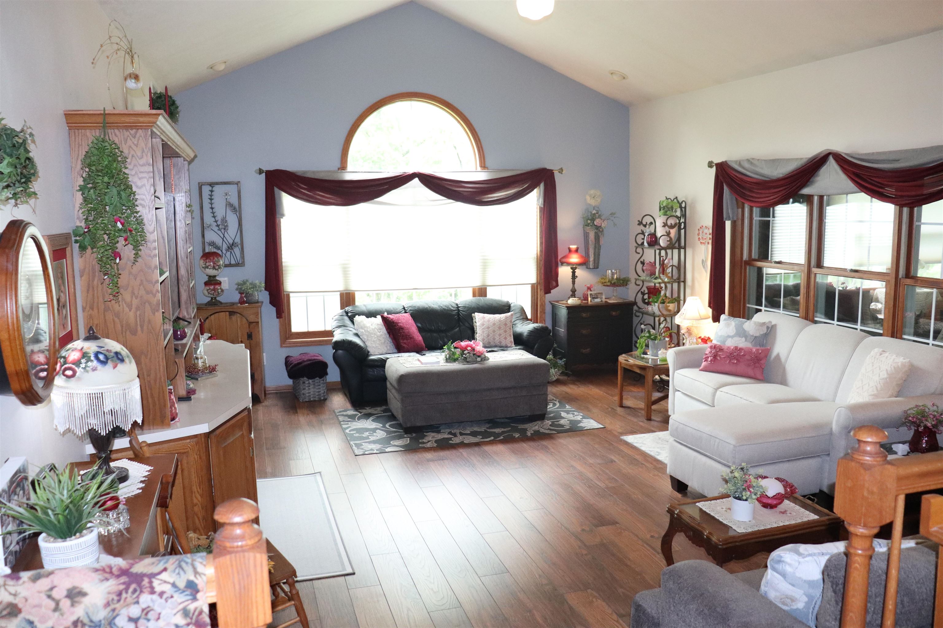 10538 West Erbe Road Blue Mounds, WI 53517 - Photo 5 of 42